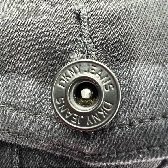 DKNY Women’s Black Camouflage Denim Jacket Size Small NWT - Picture 7 of 16